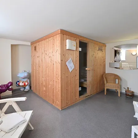 Lejlighed Ferienwohnung-5-in-sellin-auf-ruegen-villa-celia-6-pers-wlan-und-sauna-200-m-vom-strand-entfernt Sellin (Rugen)