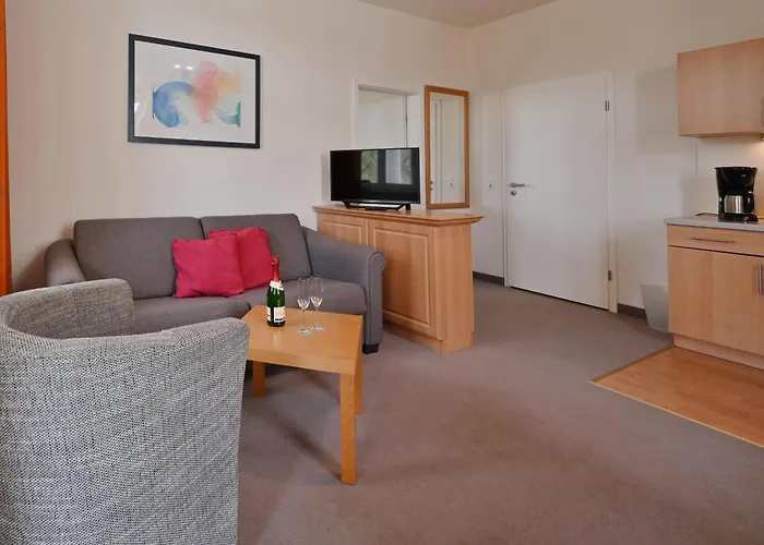 Ferienwohnung-5-in-sellin-auf-ruegen-villa-celia-6-pers-wlan-und-sauna-200-m-vom-strand-entfernt Apartament *